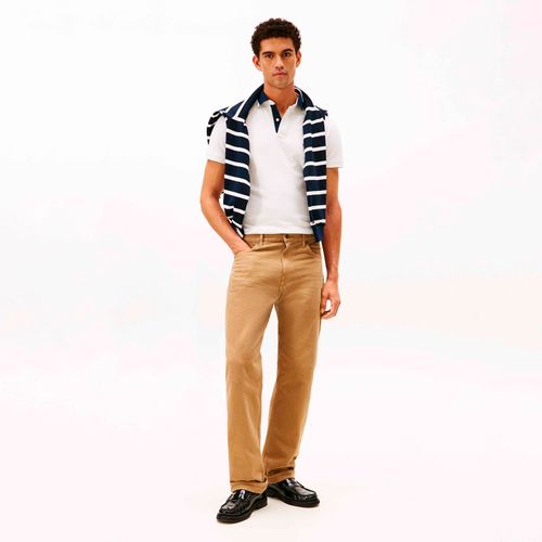 Polo Tommy Hilfiger Regular Fit com Gola Gráfica