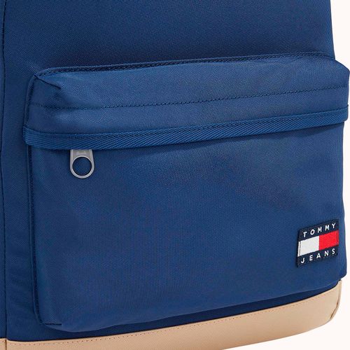 Mochila Tommy Jeans Essential Daily Dome