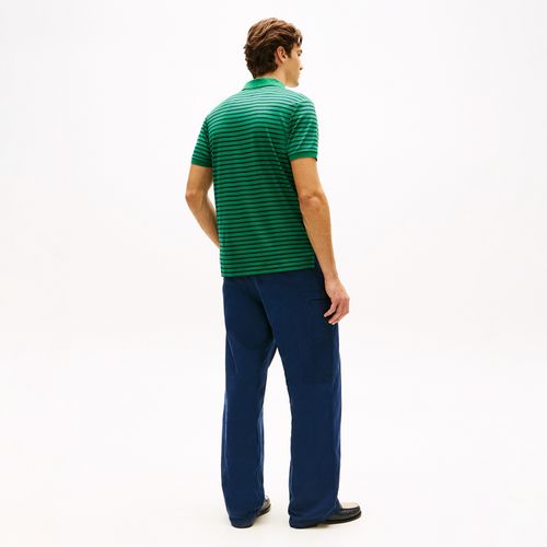 Polo De Modelagem Regular Com Bordado Da Bandeira